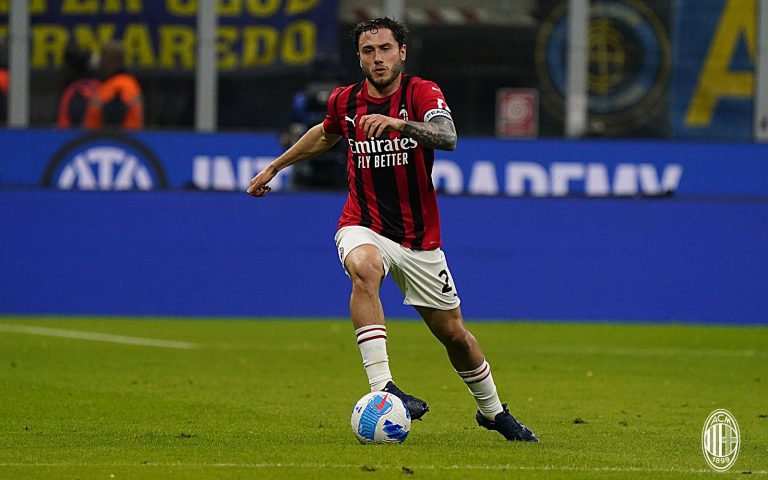 Lazio e Milan se enfrentam pela 34ª rodada da Serie A