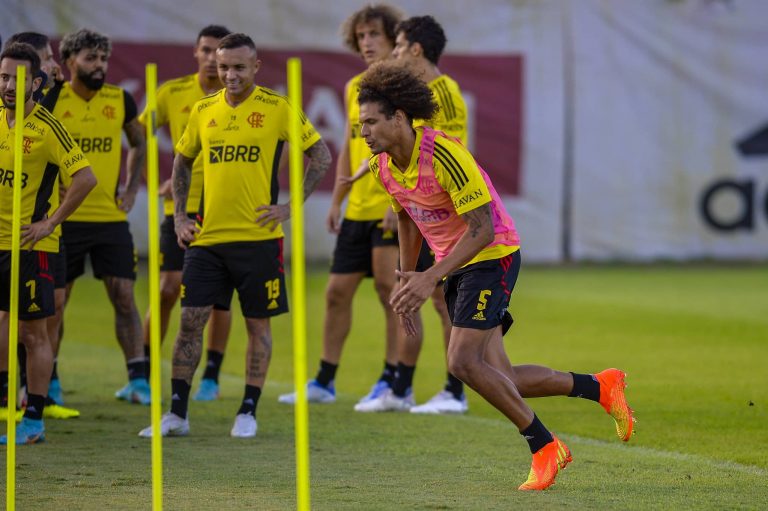 Willian Arão