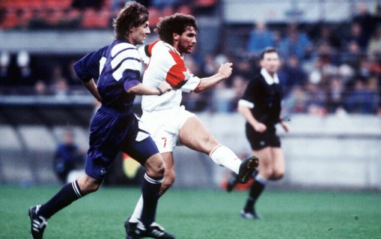 RB Salzburg x Milan aconteceu apenas 2 vezes, na Champions League de 1994-95. (Foto: Acervo/Divulgação)