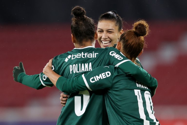 Palmeiras x Santiago Morning domingo (23) às 19h15