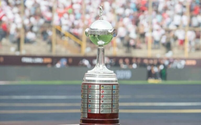 Glória Eterna