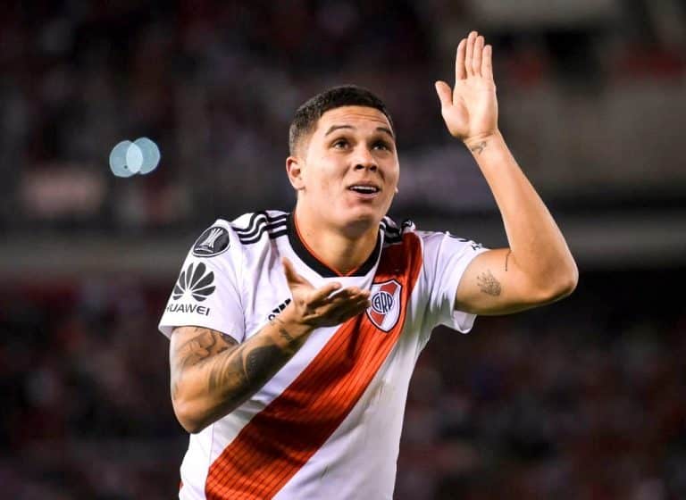 Quintero em atuação pelo River Plate