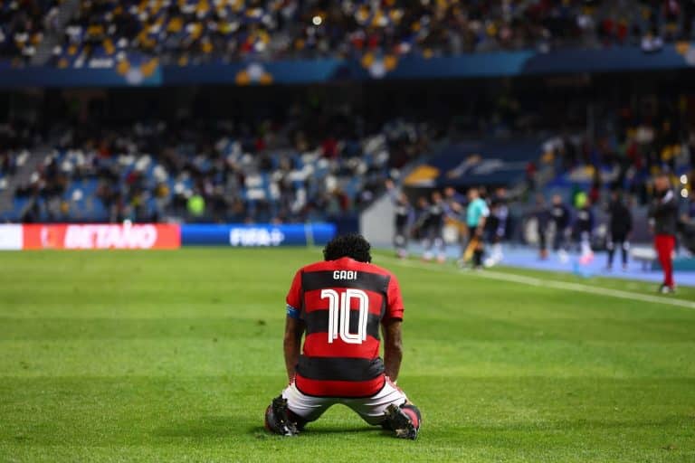 Gabriel lamenta eliminação do Flamengo no Mundial