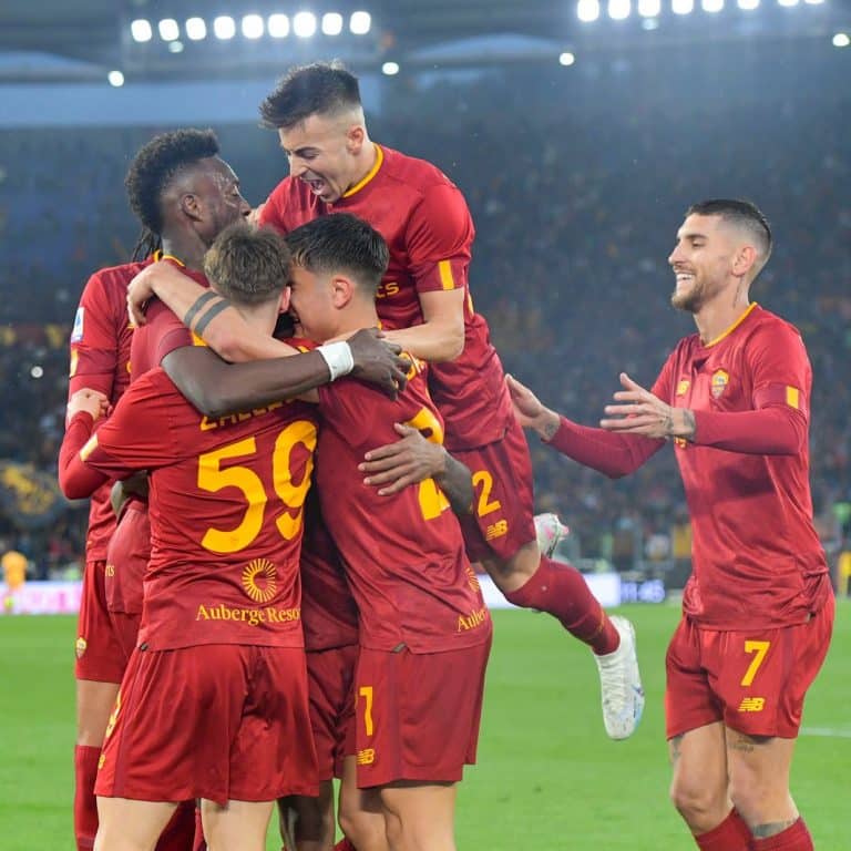 No retorno da data FIFA, Roma vence e volta ao G4 do Campeonato Italiano