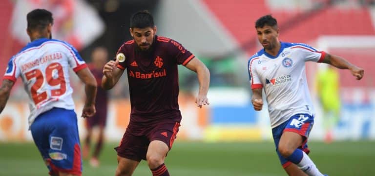 Inter e Bahia se enfrentam neste domingo