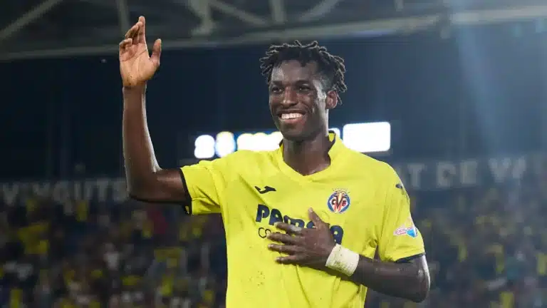 Nicolas Jackson está perto de ser anunciado como jogador do Chelsea