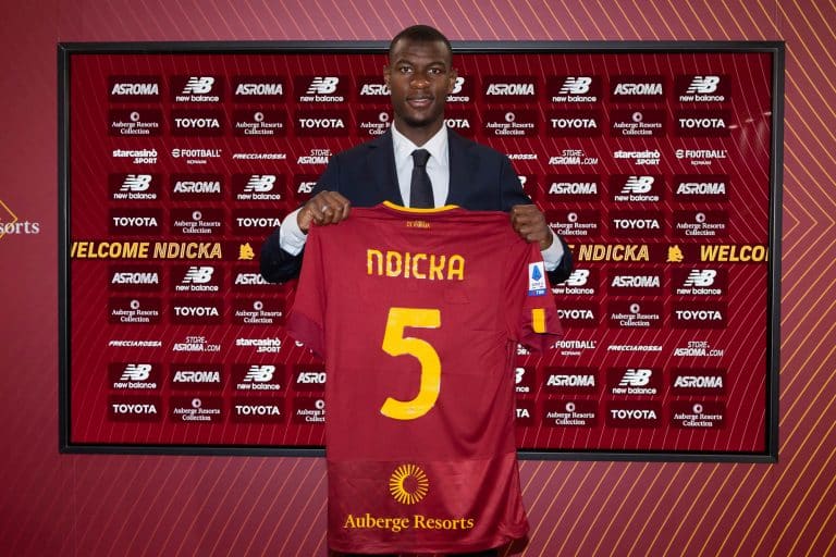 Mais um reforço na Cidade Eterna: Ndicka é anunciado pela Roma