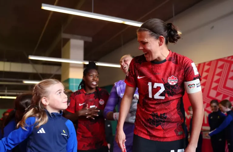 canadá x irlanda se enfrentam pela copa do mundo feminina
