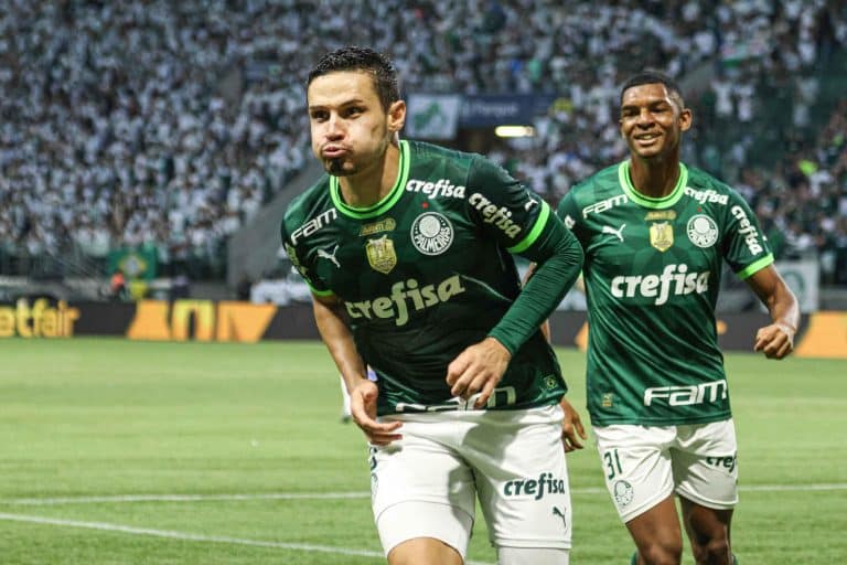 Cuiabá x Palmeiras se enfrentam na Arena Pantanal