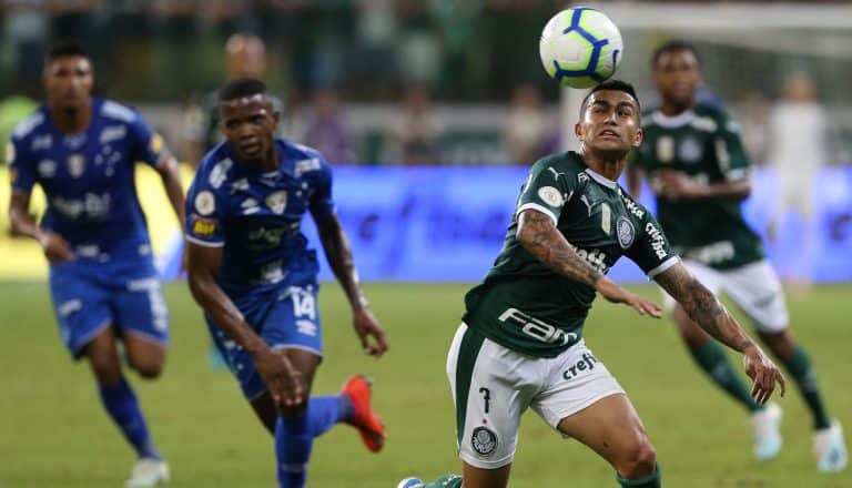 Palmeiras x Cruzeiro se enfrentam pelo campeonato brasileiro