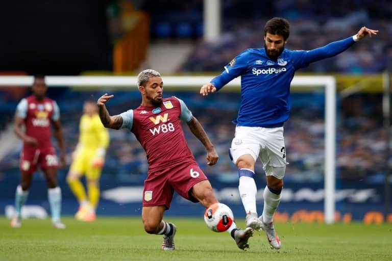 Aston Villa x Everton se enfrentam pela Premier League