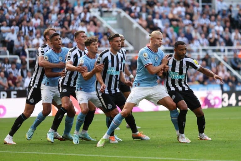 Manchester City x Newcastle se enfrentam pela Premier League