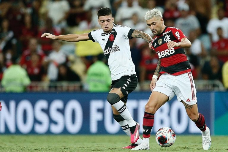 Flamengo ou Vasco: quem tem mais títulos?