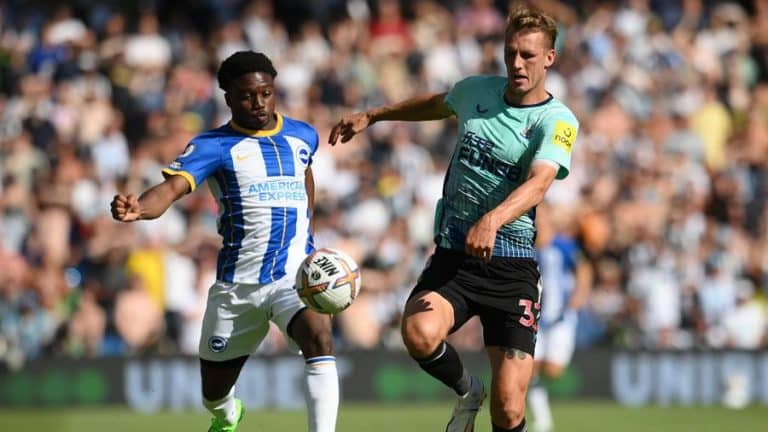 Brighton x Newcastle : Onde assistir, prováveis escalações e detalhes da partida;