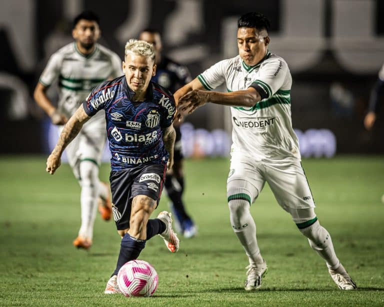 Soteldo fez boa exibição na vitória do Santos diante do Coritiba nessa quinta-feira. (Reprodução/Santos FC)