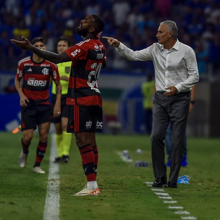 Flamengo vence Cruzeiro na estreia de Tite