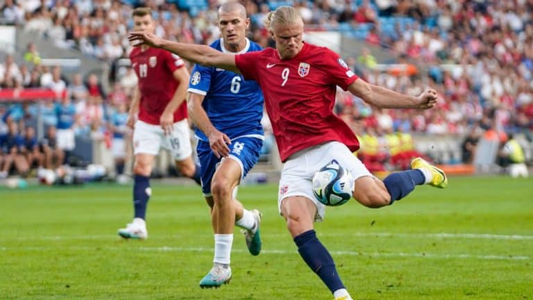 Chipre x Noruega