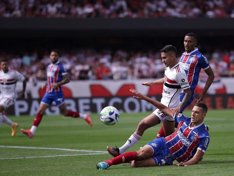 O último confronto entre Bahia x São Paulo terminou em 0 a 0 no placar.
