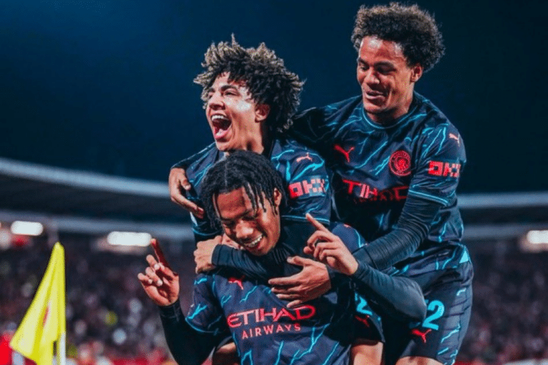 Estrela Vermelha x Manchester City
