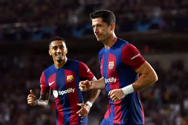 Royal Antwerp x Barcelona
