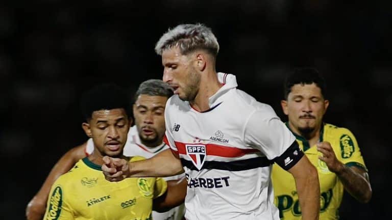São Paulo x Portuguesa será importante para ambas as equipes no Campeonato Paulista.