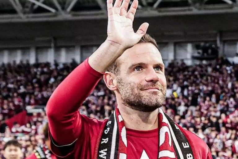 Ex-Manchester United, Juan Mata define o seu futuro profissional