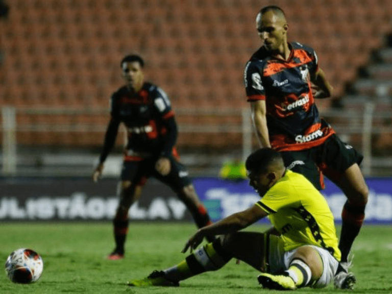Confira onde assistir e as prováveis escalações de São Bernardo x Ituano