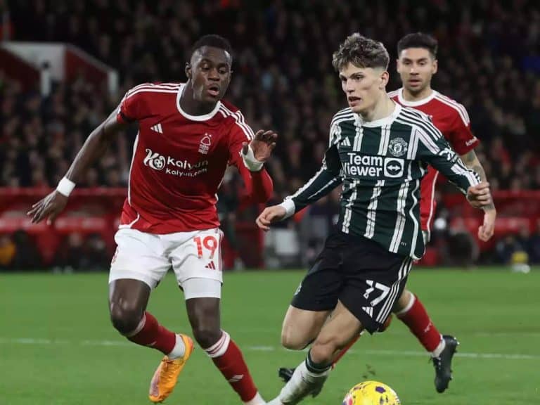 Confira onde assistir e as prováveis escalações de Nottingham Forest x Manchester United
