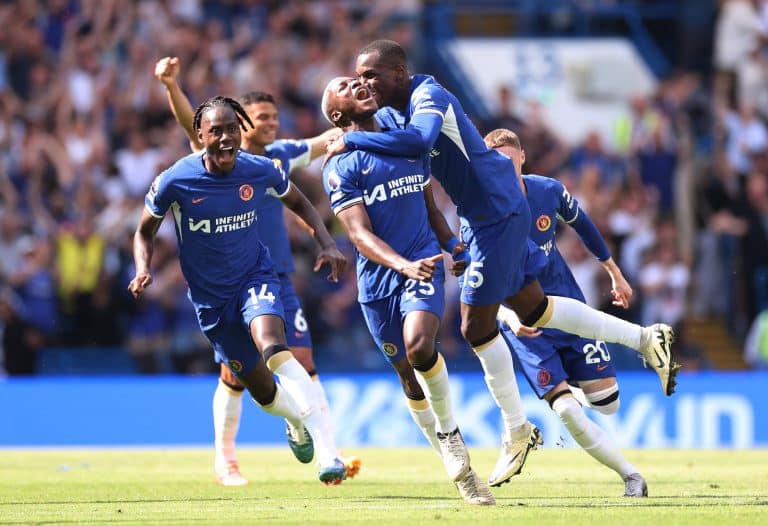 Na despedida de Thiago Silva, Chelsea vence e garante retorno às competições europeias