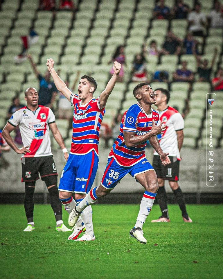 Nacional Potosí x Fortaleza