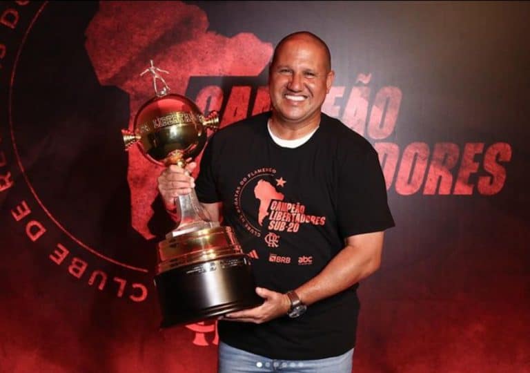 Mário Jorge se despede do Flamengo com vitória de virada sobre o Madureira