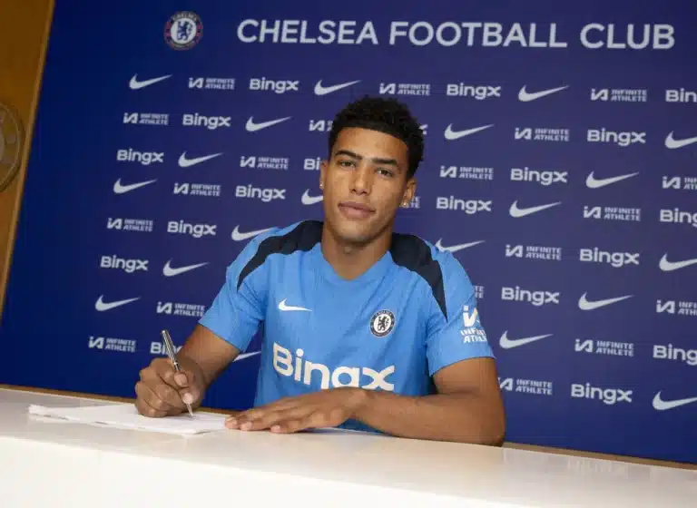 Caleb Wiley completes Chelsea transfer