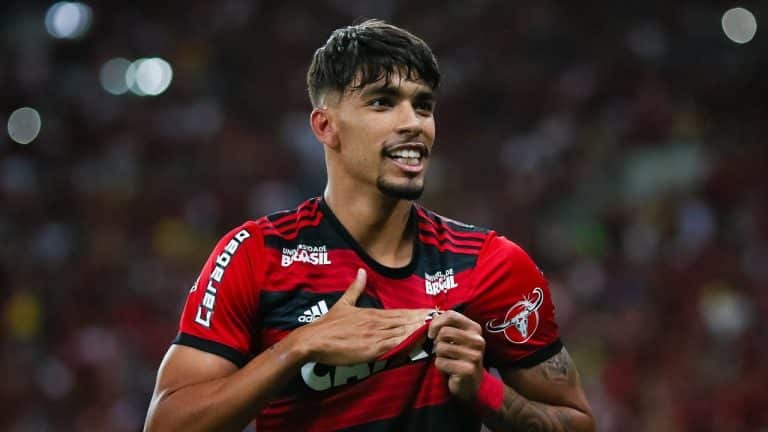 Flamengo abre conversas para repatriar Lucas Paquetá