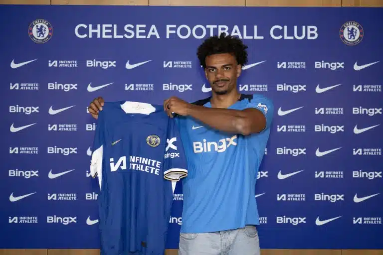 Renato Veiga completa transferência para o Chelsea