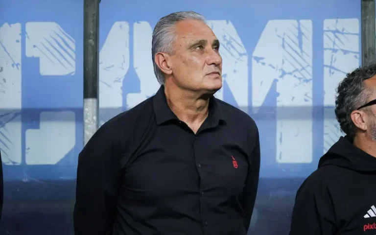 Flamengo anuncia saída de Tite; ídolo Rubro-Negro assume como interino