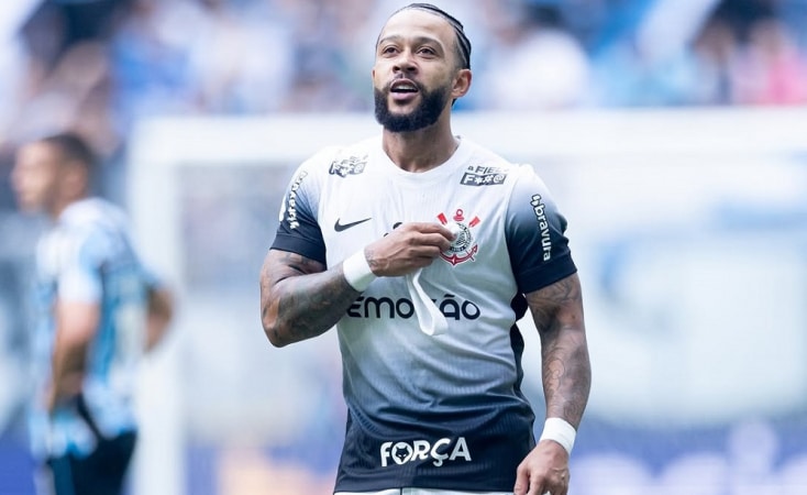 Memphis Depay pode entrar em campo em Corinthians x Velo Clube