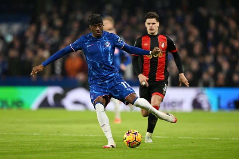 Reece James retorna e marca, mas Chelsea apenas empata e chega aos 5 jogos sem vitória na Premier League