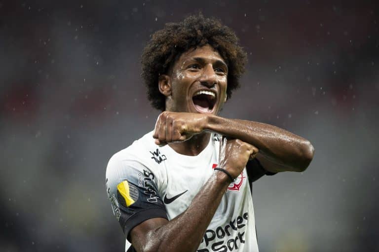 Talles Magno, artilheiro do Corinthians na temporada